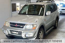 mitsubishi pajero 2000 CFJ1789898