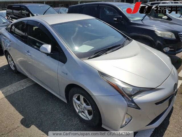 toyota prius 2016 -TOYOTA--Prius ZVW55--8021865---TOYOTA--Prius ZVW55--8021865- image 1