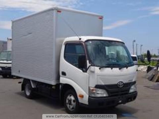 toyota dyna-truck 2013 GOO_NET_EXCHANGE_0508330A30241102W001 image 1