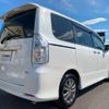 toyota voxy 2010 CFJ1646936 image 9