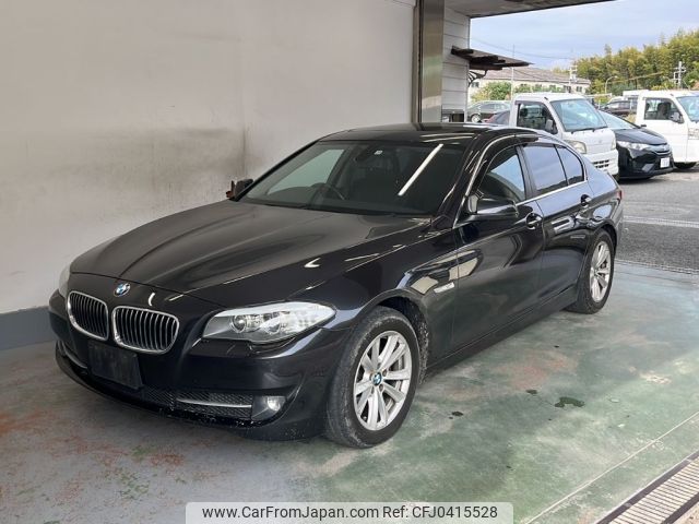 bmw 5-series 2011 -BMW--BMW 5 Series FP25-0C868220---BMW--BMW 5 Series FP25-0C868220- image 1