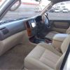toyota land-cruiser-wagon 2003 -TOYOTA--Land Cruiser Wagon GH-UZJ100W--UZJ100-0142468---TOYOTA--Land Cruiser Wagon GH-UZJ100W--UZJ100-0142468- image 5