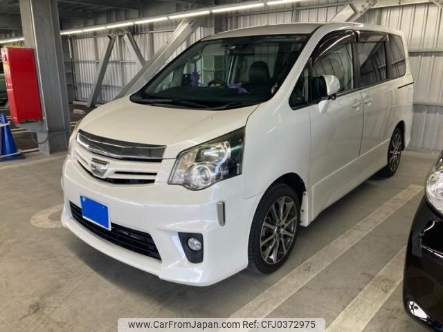 toyota noah 2010 -TOYOTA--Noah DBA-ZRR70W--ZRR70-0325693---TOYOTA--Noah DBA-ZRR70W--ZRR70-0325693- image 2