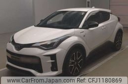 toyota c-hr 2020 -TOYOTA--C-HR 6AA-ZYX11--ZYX11-2014268---TOYOTA--C-HR 6AA-ZYX11--ZYX11-2014268-