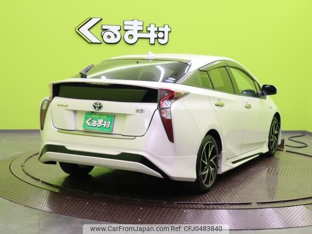 toyota prius 2016 quick_quick_DAA-ZVW50_ZVW50-8015301 image 2