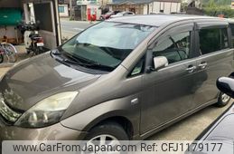 toyota isis 2012 -TOYOTA--Isis DBA-ZGM15W--ZGM15-0011084---TOYOTA--Isis DBA-ZGM15W--ZGM15-0011084-
