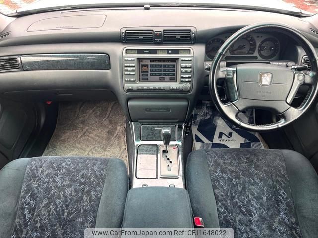 toyota crown 2002 CFJ1648022 image 2