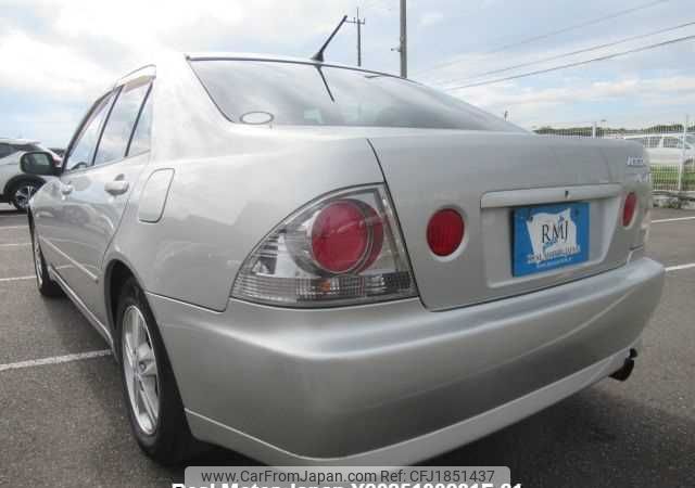 toyota altezza 2000 CFJ1851437 image 2