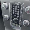 volvo v40 2016 CFJ1642368 image 24