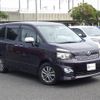 toyota voxy 2011 CFJ1812144 image 1