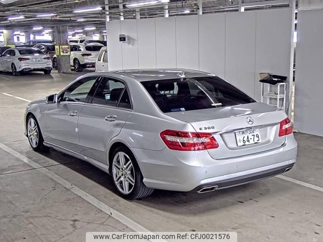 mercedes-benz e-class 2013 -MERCEDES-BENZ--Benz E Class WDD2120552A759172---MERCEDES-BENZ--Benz E Class WDD2120552A759172- image 2