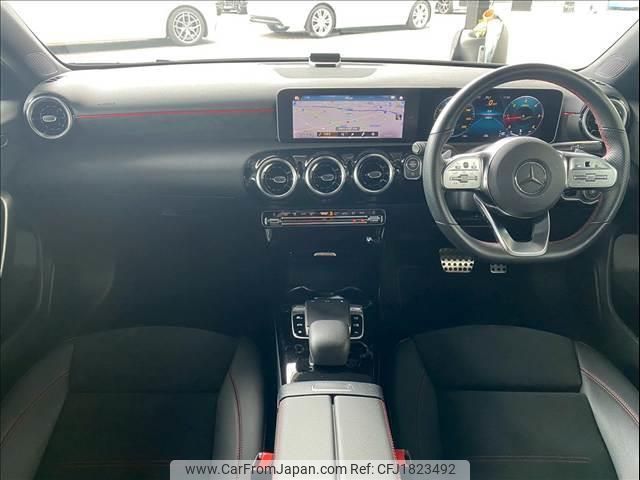 mercedes-benz a-class 2020 CFJ1823492 image 2