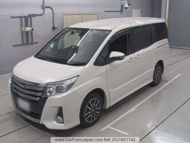 toyota noah 2015 CFJ1837742 image 1