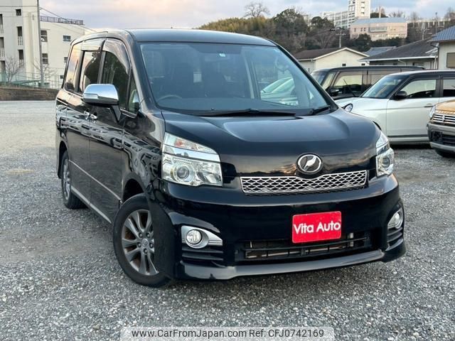 toyota voxy 2013 quick_quick_ZRR70W_ZRR70-0589858 image 2