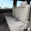 toyota noah 2007 REALMOTOR_N2024110338F-24 image 10