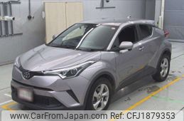 toyota c-hr 2017 CFJ1879353