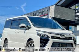 toyota voxy 2017 quick_quick_DBA-ZRR80W_ZRR80-0348884