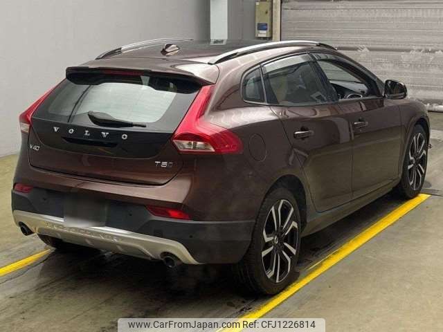 volvo v40 2016 -VOLVO--Volvo V40 CBA-MB420XC--YV1MZ402CH2115732---VOLVO--Volvo V40 CBA-MB420XC--YV1MZ402CH2115732- image 2