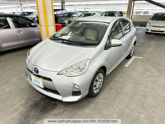 toyota aqua 2015 AF-NHP10-6355918 image 1