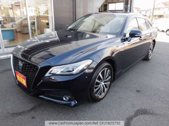 toyota crown 2019 CFJ1823752 image 1