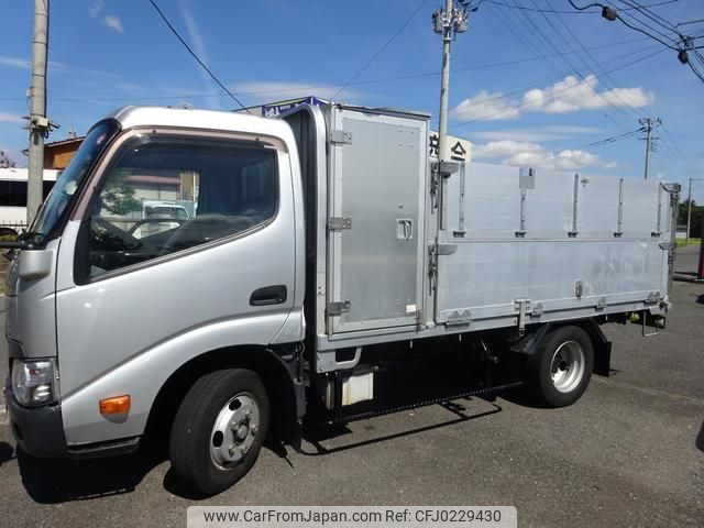 toyota dyna-truck 2017 GOO_NET_EXCHANGE_0900002A30240919W006 image 1