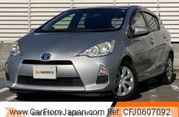 toyota aqua 2014 -TOYOTA--AQUA DAA-NHP10--NHP10-6281111---TOYOTA--AQUA DAA-NHP10--NHP10-6281111-