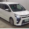 toyota voxy 2021 quick_quick_6AA-ZWR80W_0504447 image 5