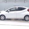 toyota aqua 2022 -TOYOTA--AQUA 6AA-MXPK11--MXPK11-2075050---TOYOTA--AQUA 6AA-MXPK11--MXPK11-2075050- image 9