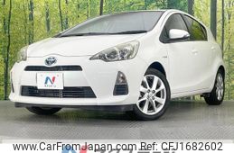 toyota aqua 2014 CFJ1682602