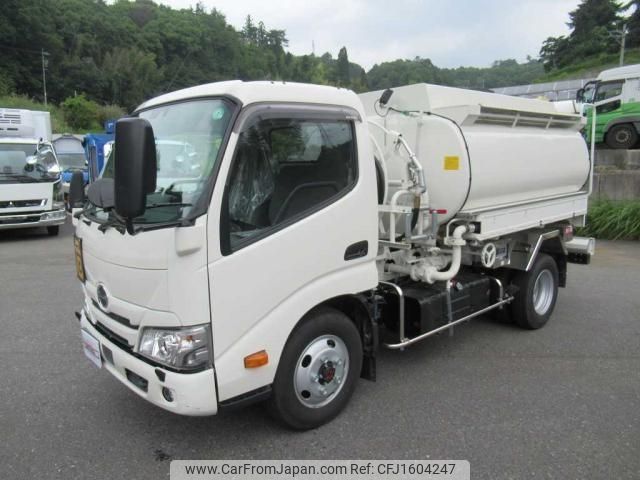 hino dutro 2024 CFJ1604247 image 1