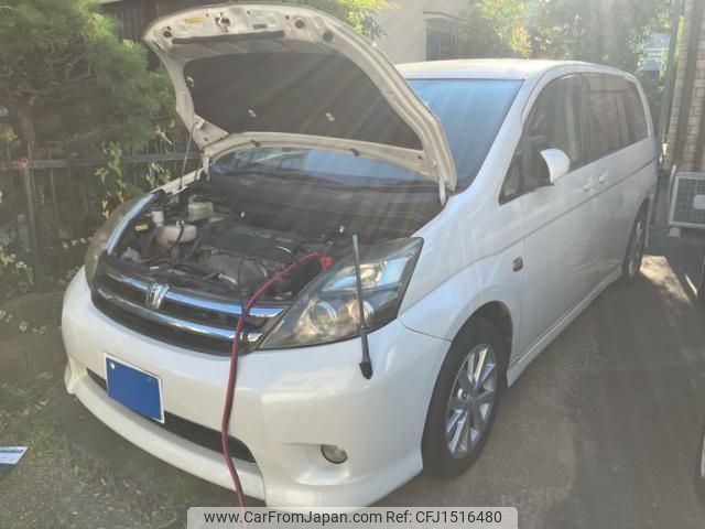 toyota isis 2008 CFJ1516480 image 1