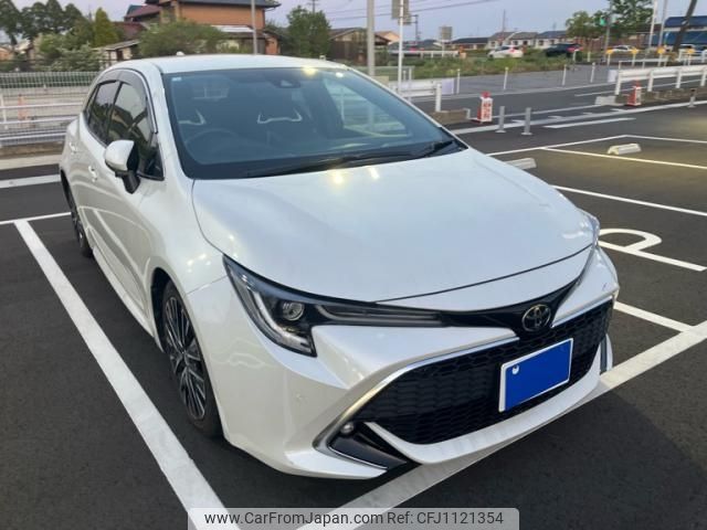 toyota corolla-sport 2018 -TOYOTA--Corolla Sport 6AA-ZWE211H--ZWE211-1001928---TOYOTA--Corolla Sport 6AA-ZWE211H--ZWE211-1001928- image 2