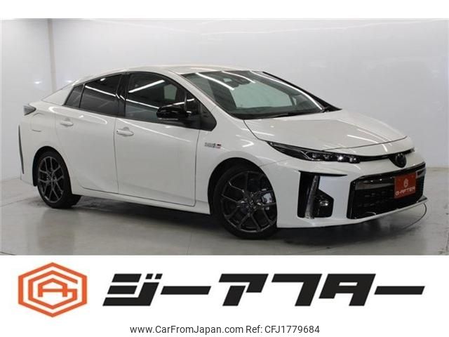 toyota prius-phv 2018 CFJ1779684 image 1