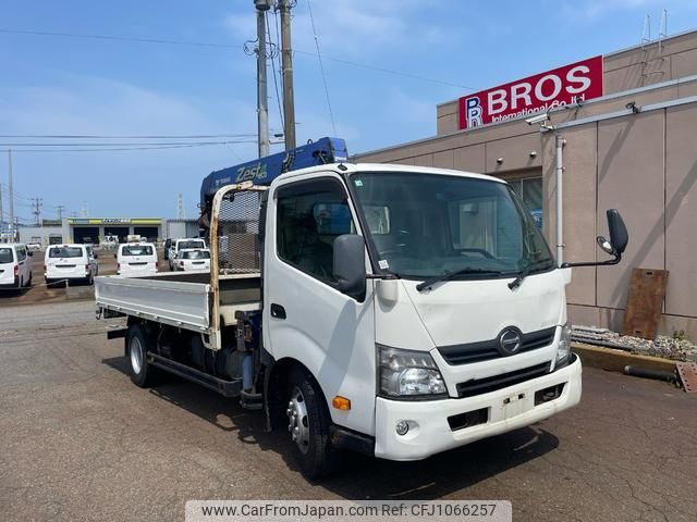 hino dutro 2014 GOO_NET_EXCHANGE_1200807A30250421W001 image 2