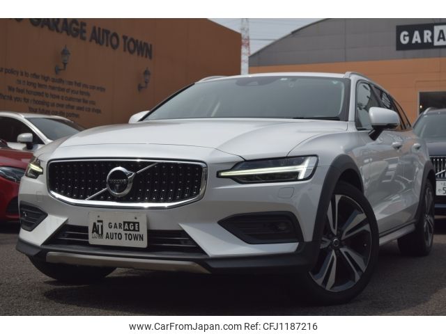volvo v60 2020 -VOLVO--Volvo V60 DBA-ZB420--YVIZZ10MCL1040793---VOLVO--Volvo V60 DBA-ZB420--YVIZZ10MCL1040793- image 1