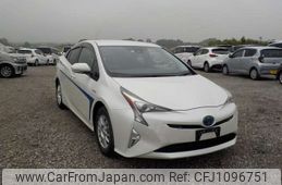 toyota prius 2016 -TOYOTA--Prius DAA-ZVW55--ZVW55-8016383---TOYOTA--Prius DAA-ZVW55--ZVW55-8016383-