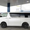 toyota regiusace-van 2016 quick_quick_LDF-KDH206V_KDH206-8110017 image 11