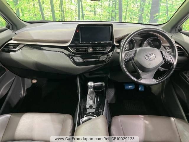 toyota c-hr 2017 -TOYOTA--C-HR DAA-ZYX10--ZYX10-2083283---TOYOTA--C-HR DAA-ZYX10--ZYX10-2083283- image 2