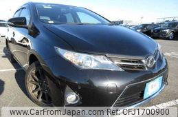 toyota auris 2013 CFJ1700900