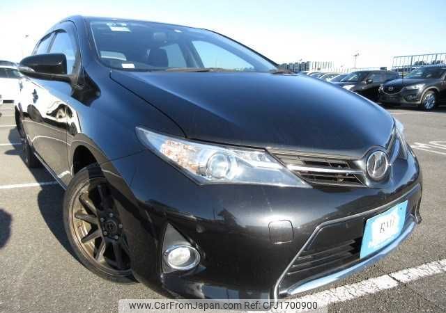 toyota auris 2013 CFJ1700900 image 1
