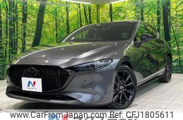 mazda mazda3-fastback 2024 CFJ1805611
