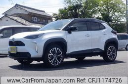 toyota yaris-cross 2022 -TOYOTA--Yaris Cross 6AA-MXPJ10--MXPJ10-3057624---TOYOTA--Yaris Cross 6AA-MXPJ10--MXPJ10-3057624-