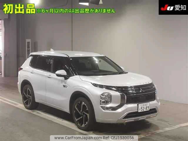 mitsubishi outlander-phev 2022 CFJ1530056 image 1