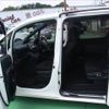 toyota voxy 2017 quick_quick_DBA-ZRR80G_ZRR80-0291741 image 13
