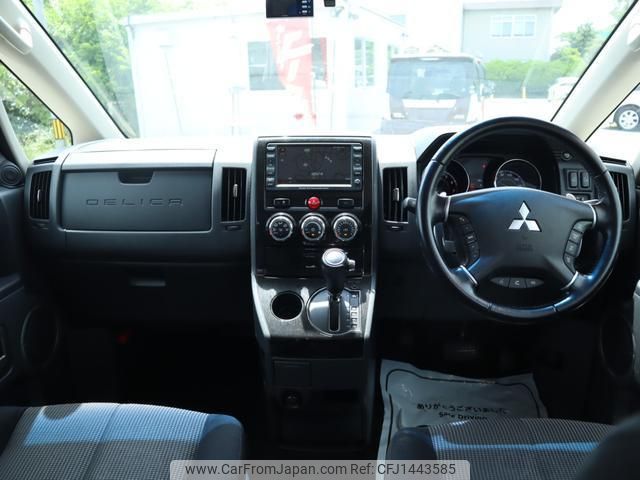 mitsubishi delica-d5 2012 quick_quick_CV2W_CV2W-0703646 image 2