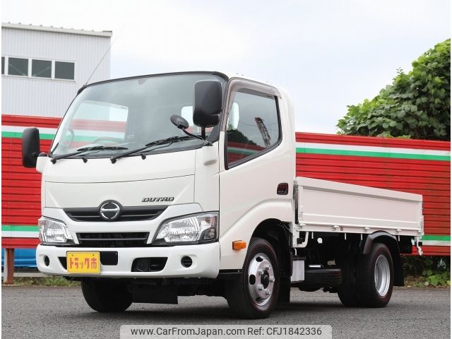 hino dutro 2017 CFJ1842336 image 1