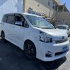 toyota voxy 2011 CFJ4140994 image 2