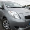 toyota vitz 2006 Y2025030001F-21 image 2