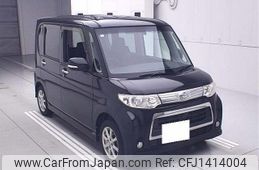 daihatsu tanto 2013 CFJ1414004