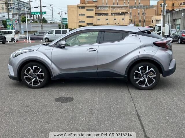 toyota c-hr 2017 quick_quick_DAA-ZYX10_ZYX10-2091812 image 2